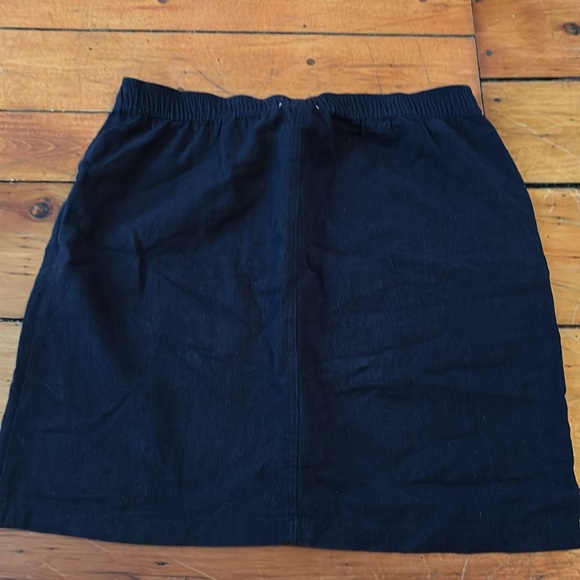 Navy blue linen and cotton blend skirt. Linen, spring, beach, coastal, summer - Picture 6 of 7